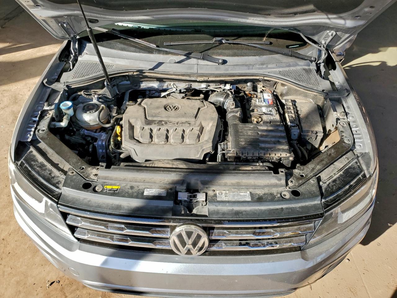 2020 VOLKSWAGEN TIGUAN SE photo 11