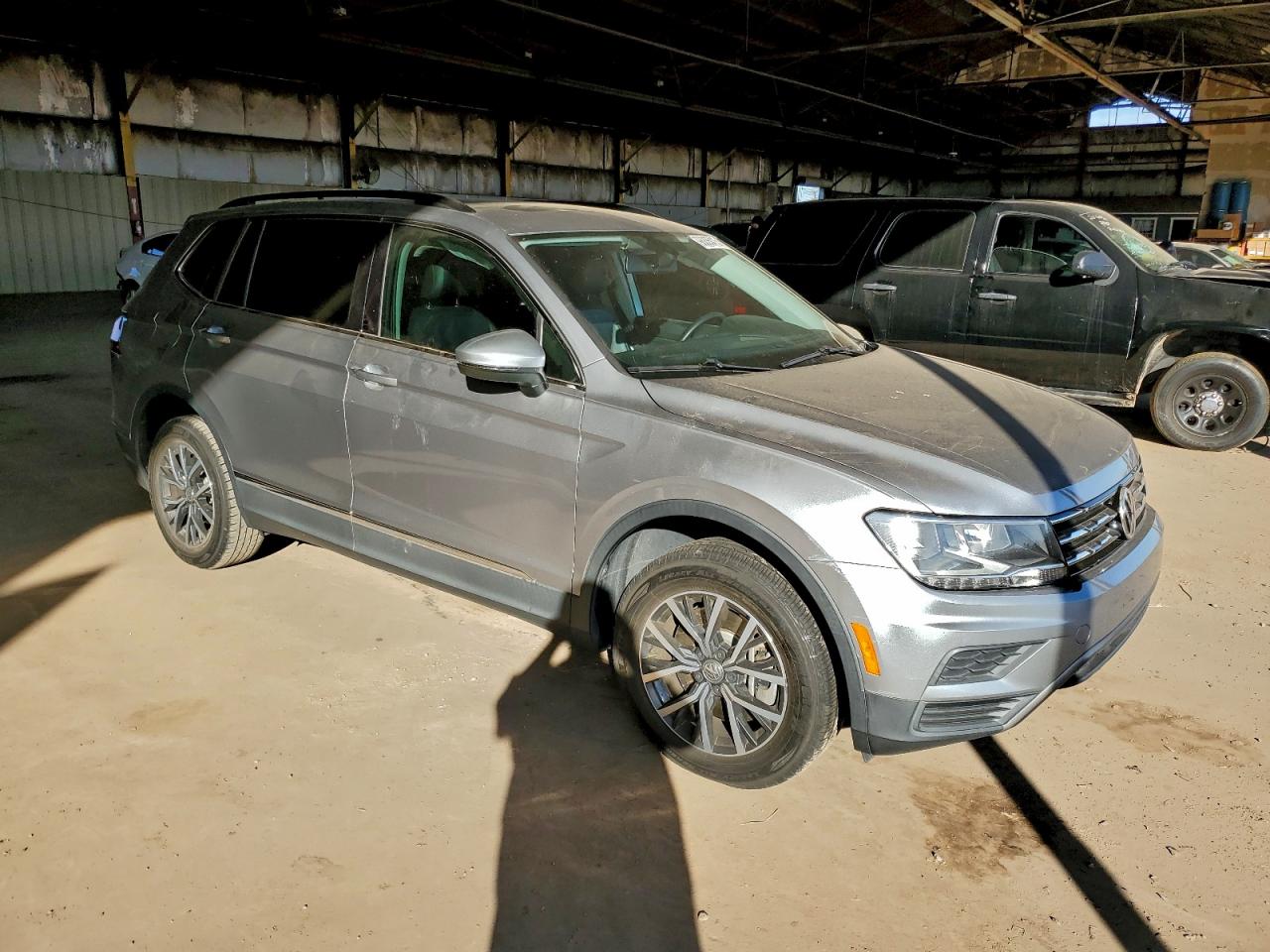 2020 VOLKSWAGEN TIGUAN SE photo 4