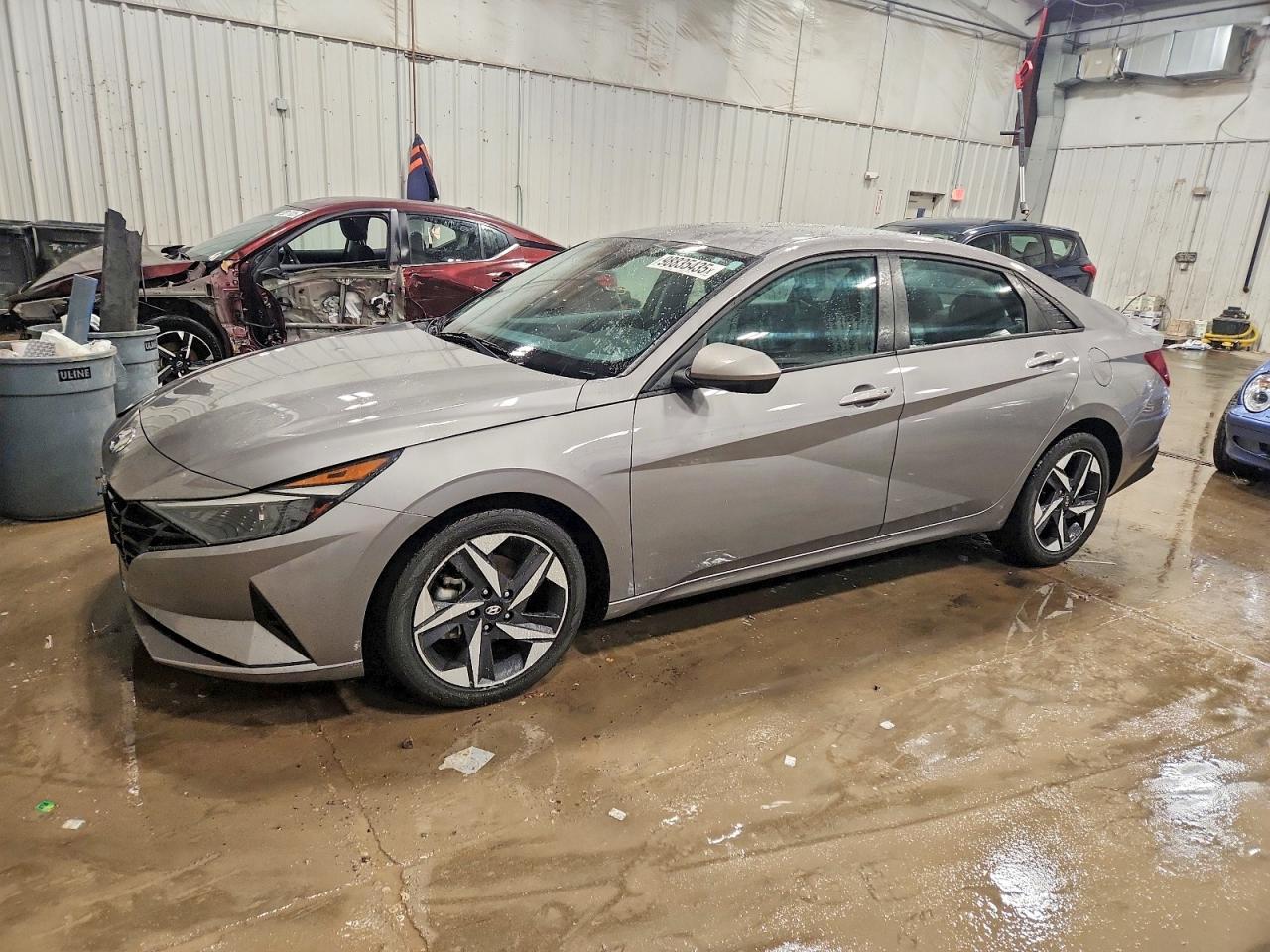 2023 HYUNDAI ELANTRA