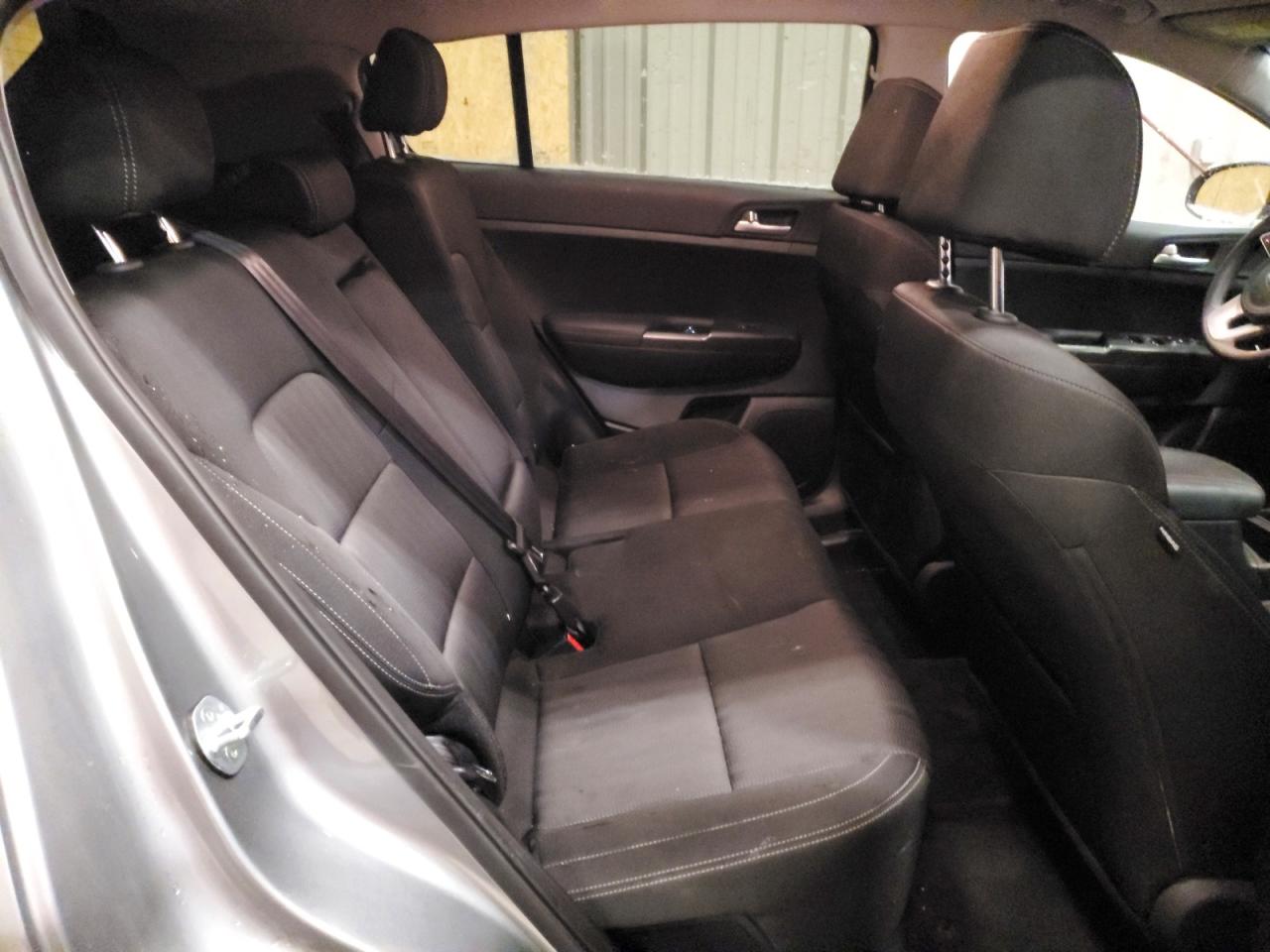 2021 KIA SPORTAGE LX photo 10