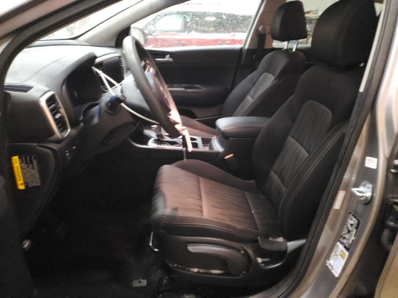2021 KIA SPORTAGE LX photo 7