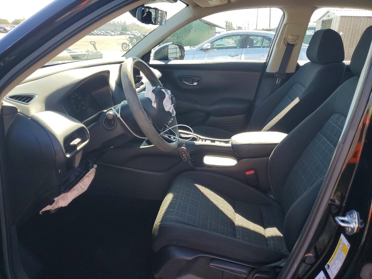 2024 HONDA HR-V LX photo 7