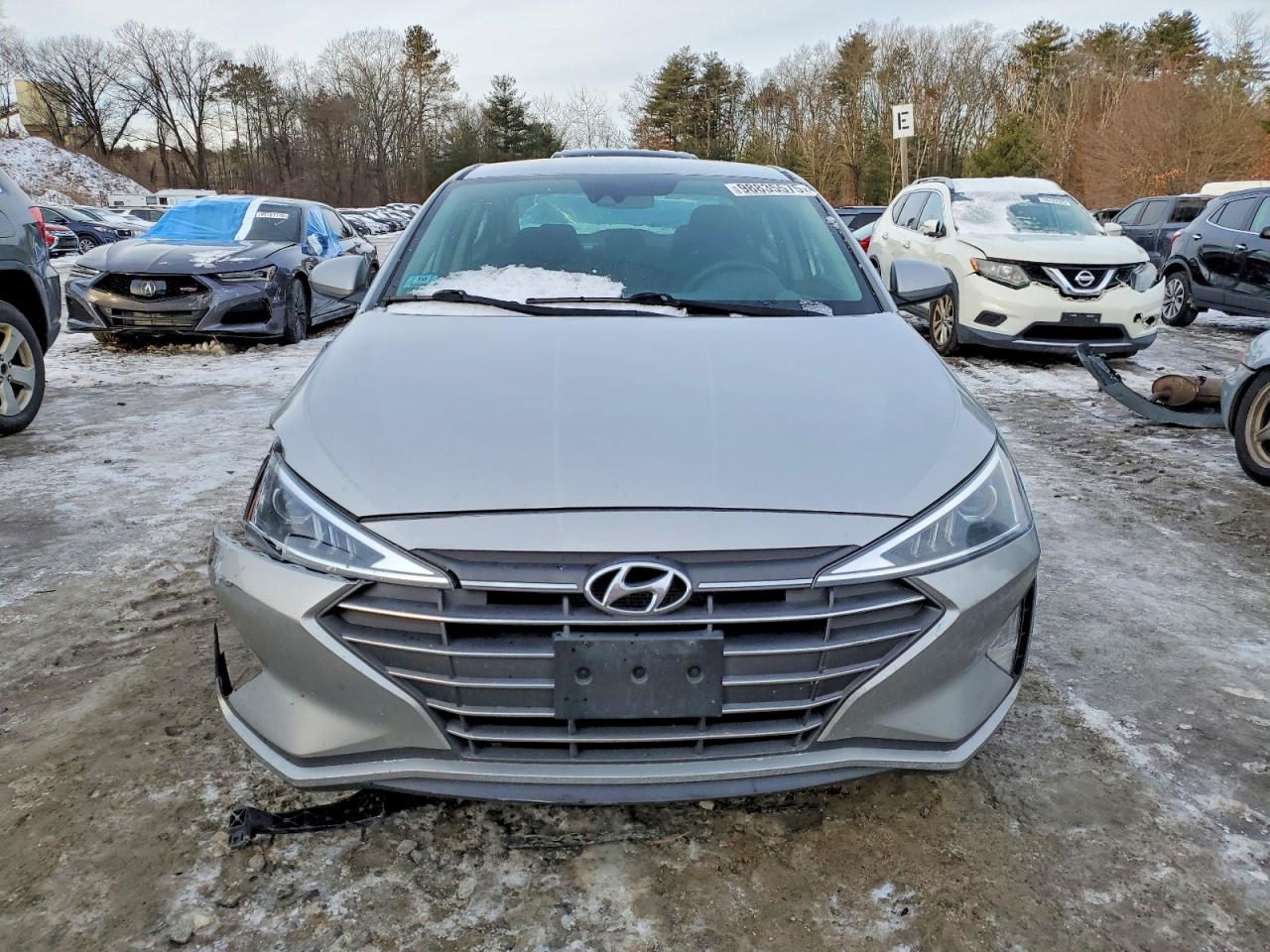 2020 HYUNDAI ELANTRA SEL photo 5
