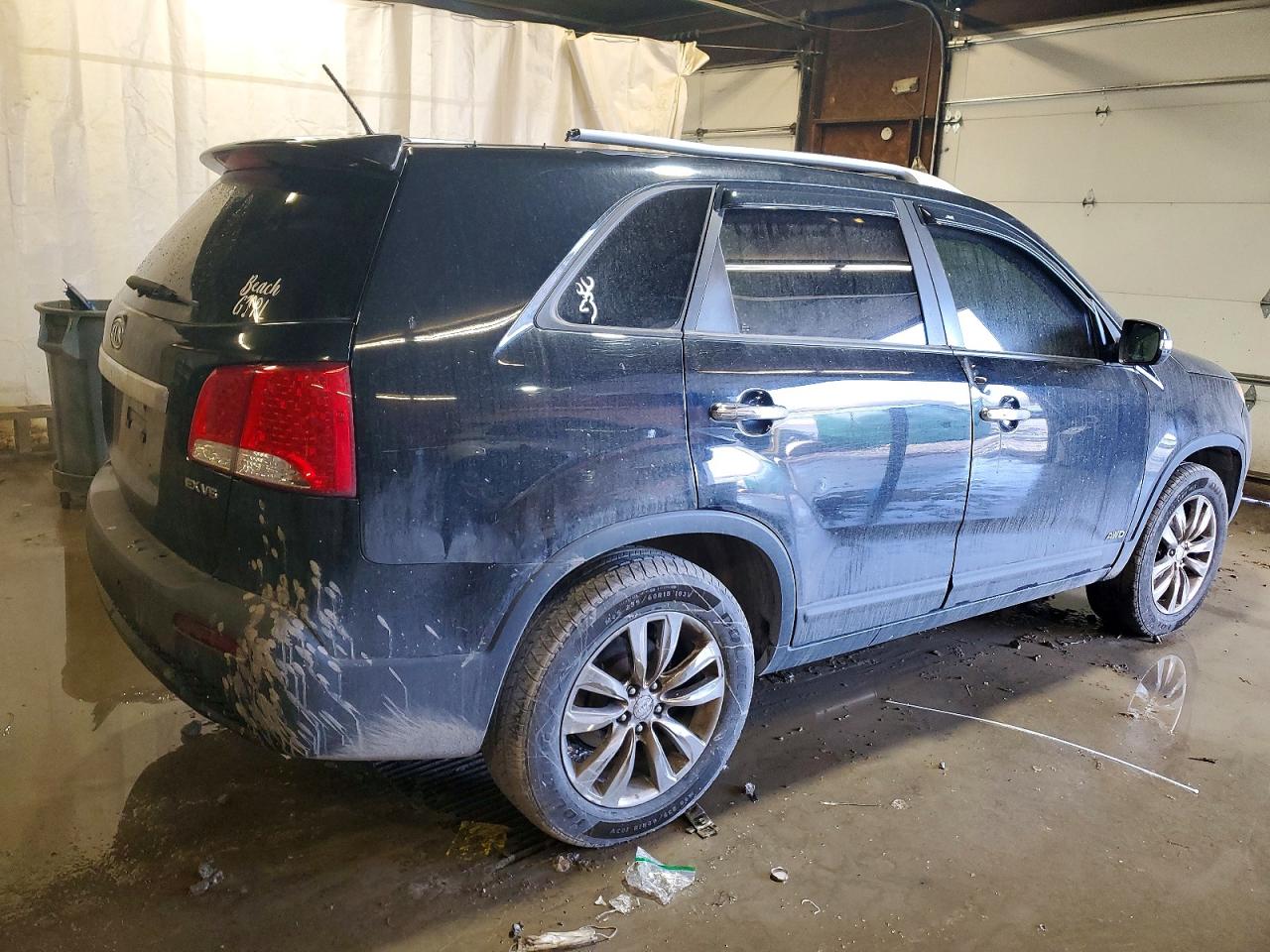 2011 KIA SORENTO EX photo 3