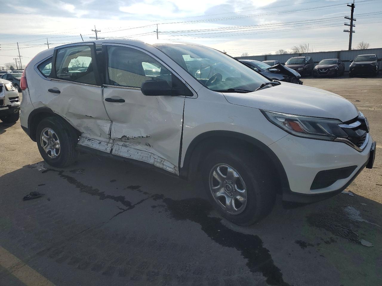 2015 HONDA CR-V LX photo 4