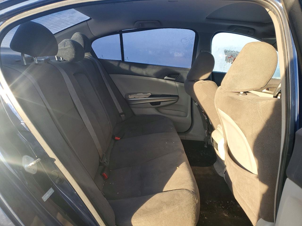 2010 HONDA ACCORD EX photo 19