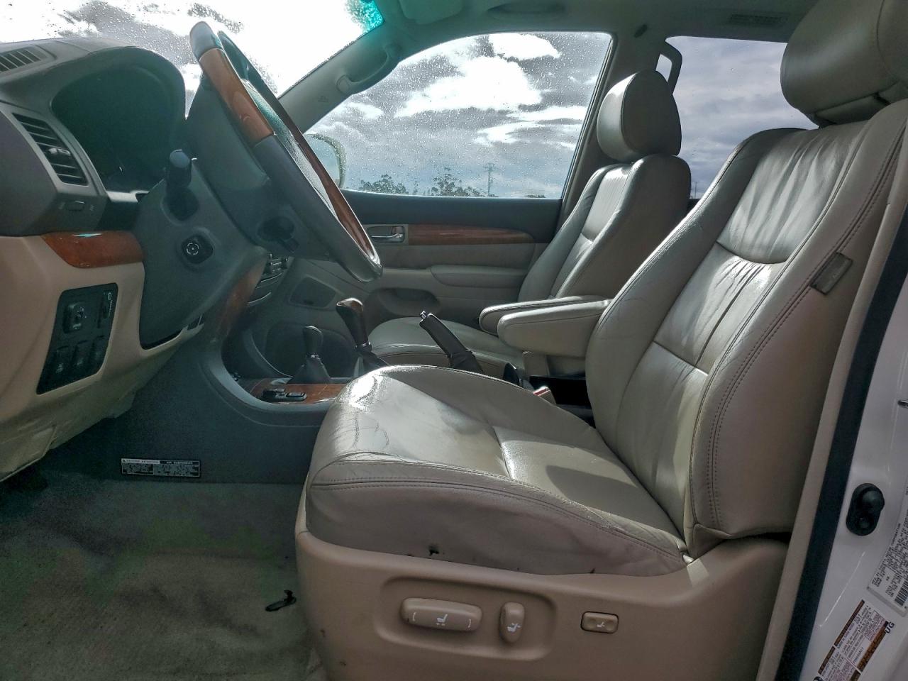 2004 LEXUS GX 470 photo 7