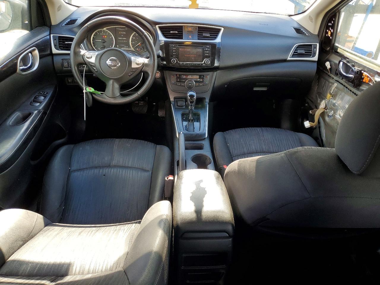 2018 NISSAN SENTRA S photo 8