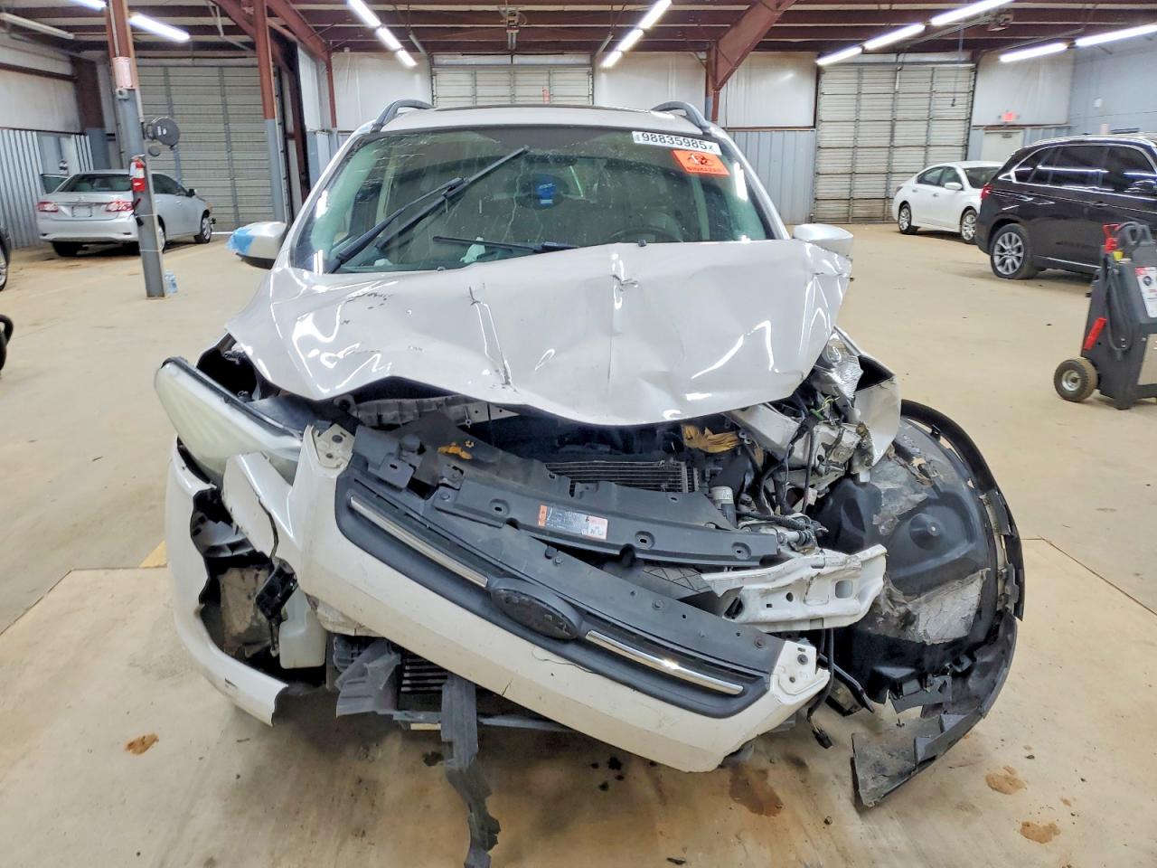 2014 FORD ESCAPE SE photo 5