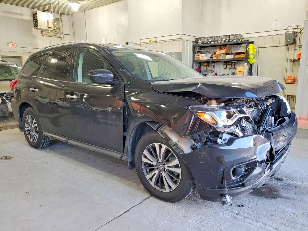 2020 NISSAN PATHFINDER SV photo 10