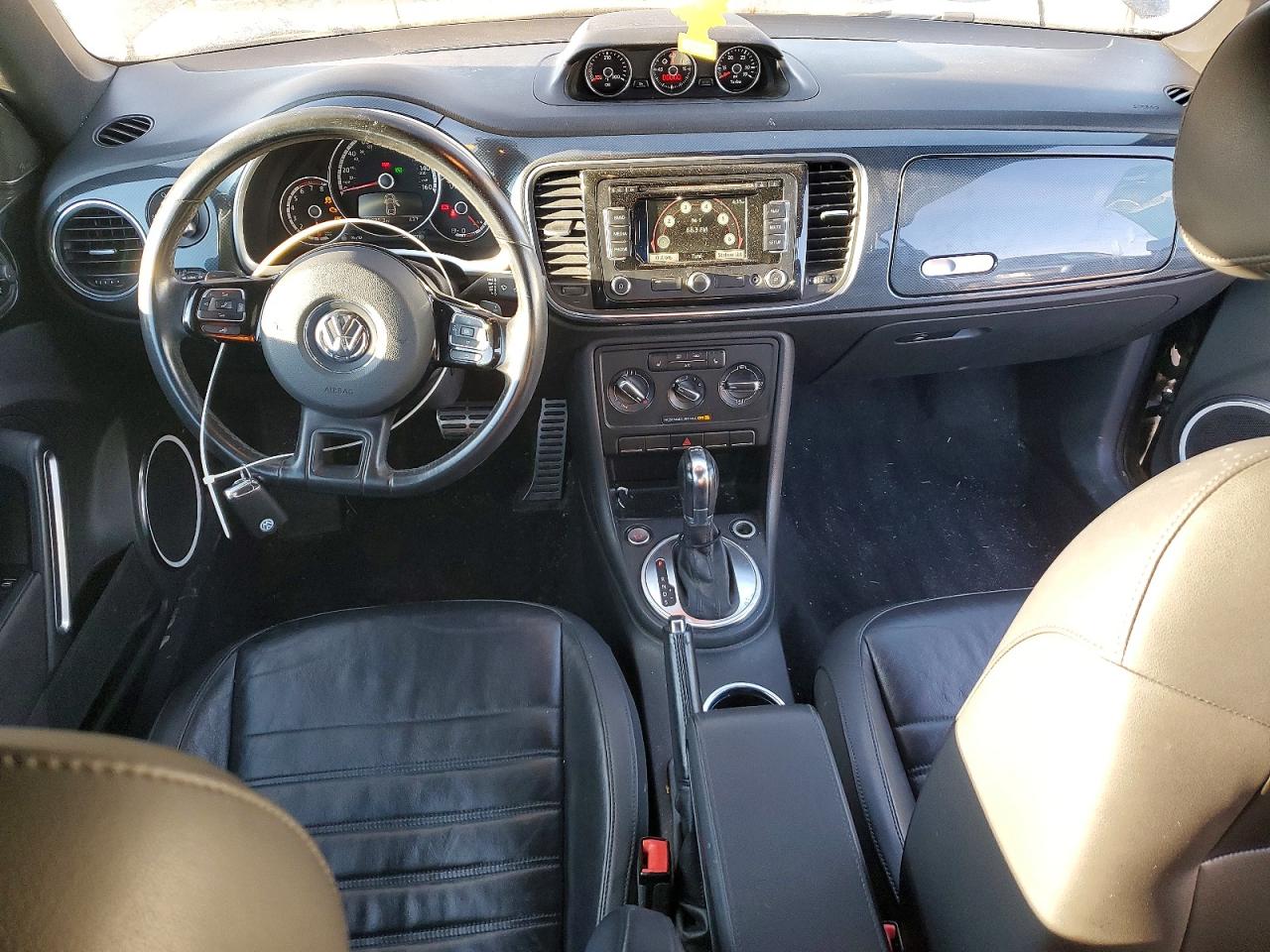 2013 VOLKSWAGEN BEETLE TURBO photo 8