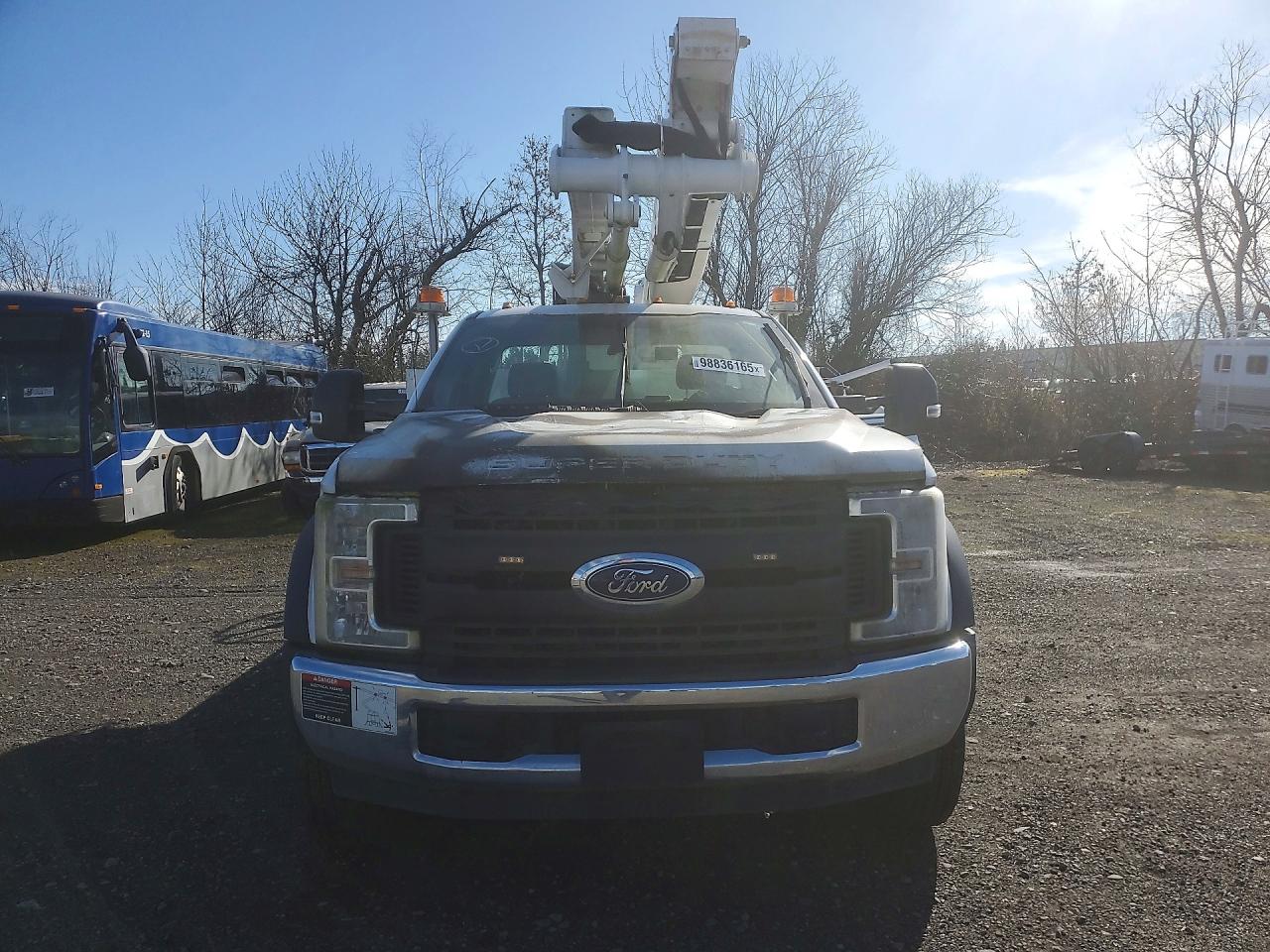 2019 FORD F550 BUCKET TRUCK photo 5