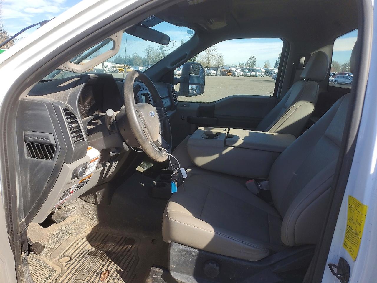 2019 FORD F550 BUCKET TRUCK photo 7