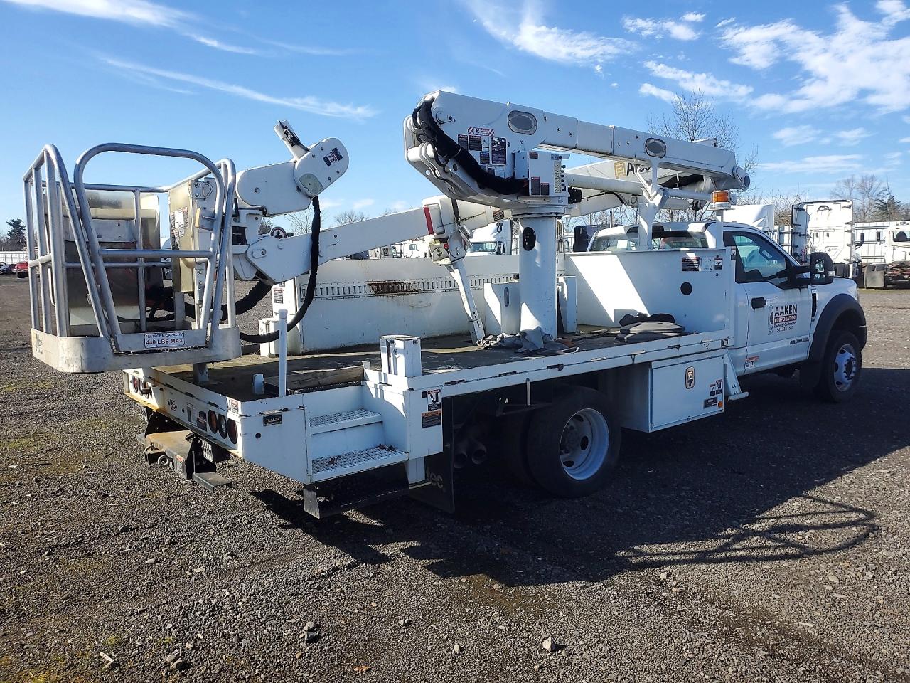 2019 FORD F550 BUCKET TRUCK photo 3