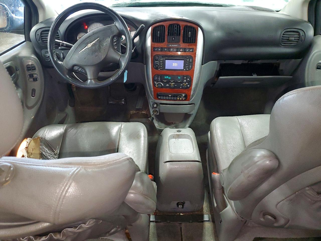 2005 CHRYSLER TOWN & COUNTRY LIMITED photo 8