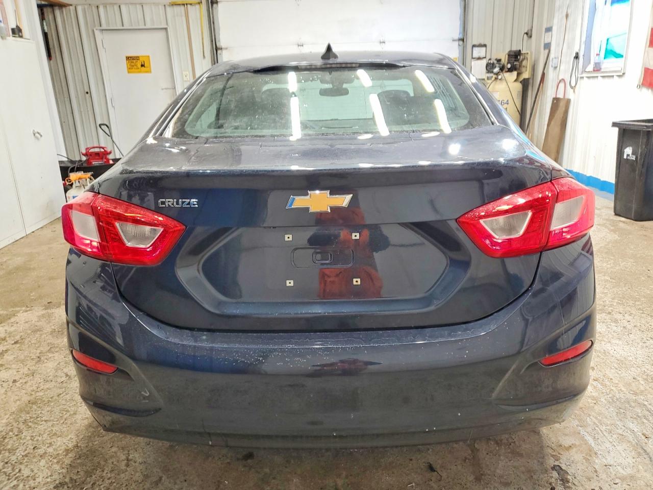 2016 CHEVROLET CRUZE LS photo 6