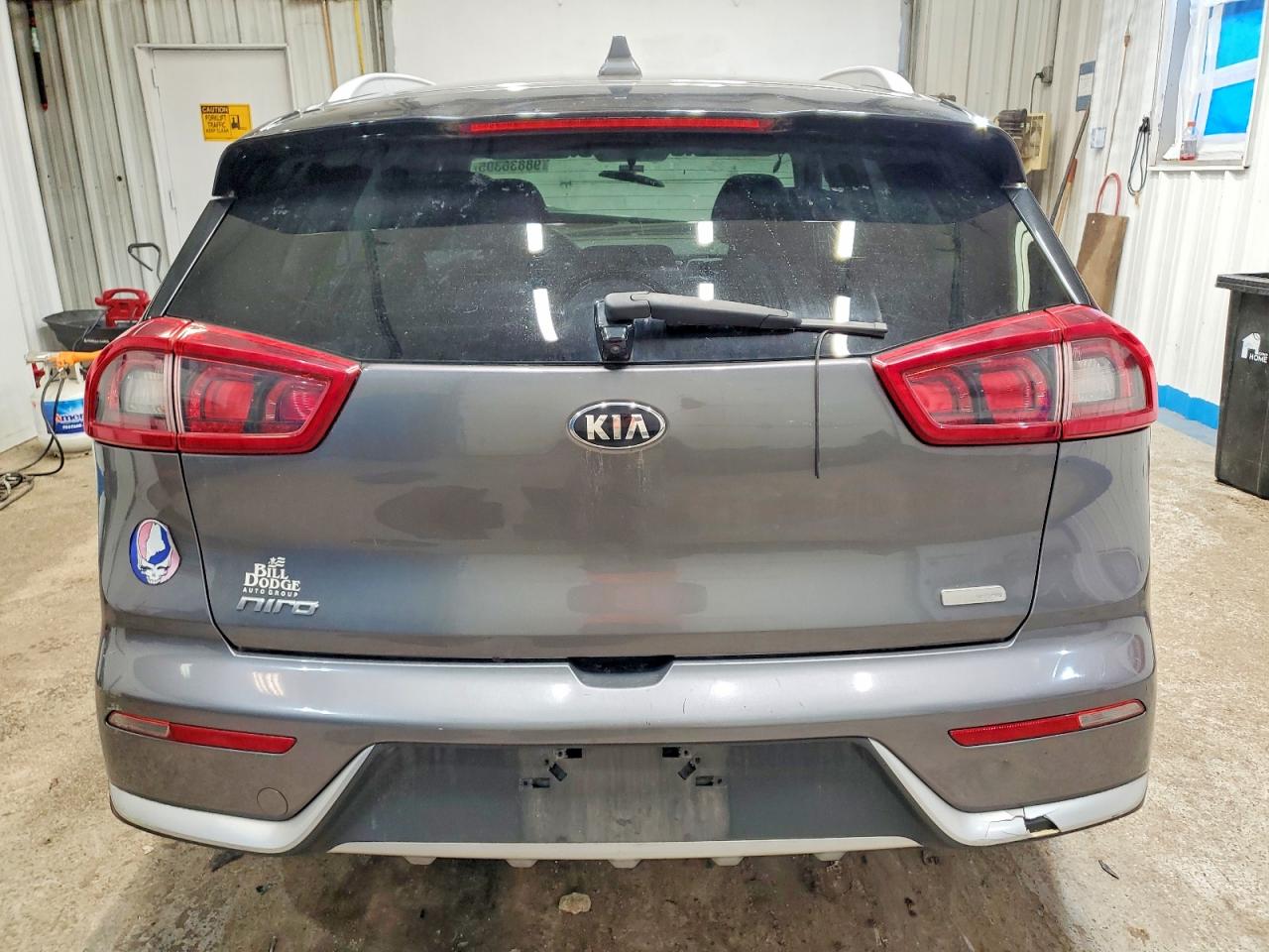 2017 KIA NIRO FE photo 11