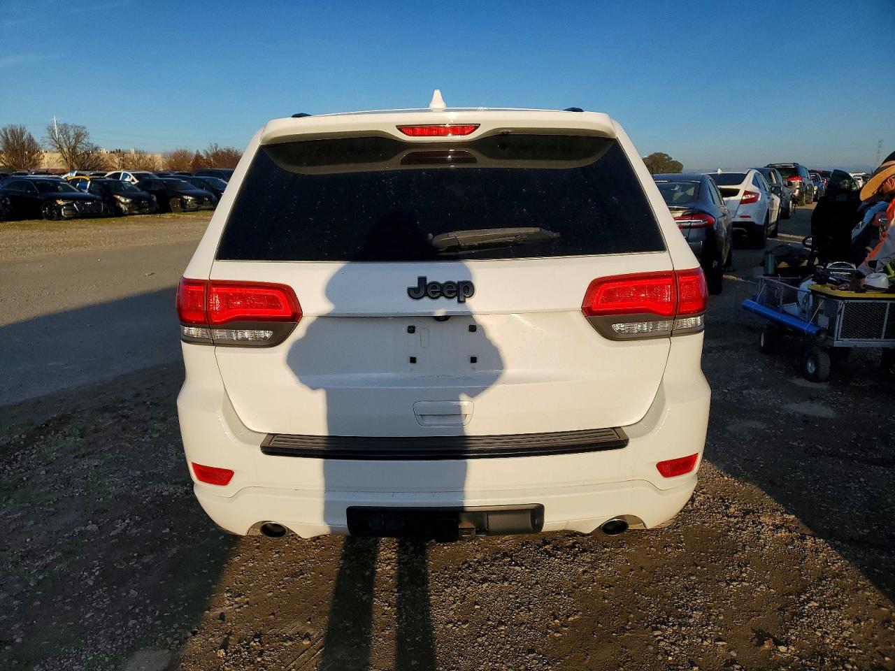 2015 JEEP GRAND CHEROKEE LAREDO photo 6