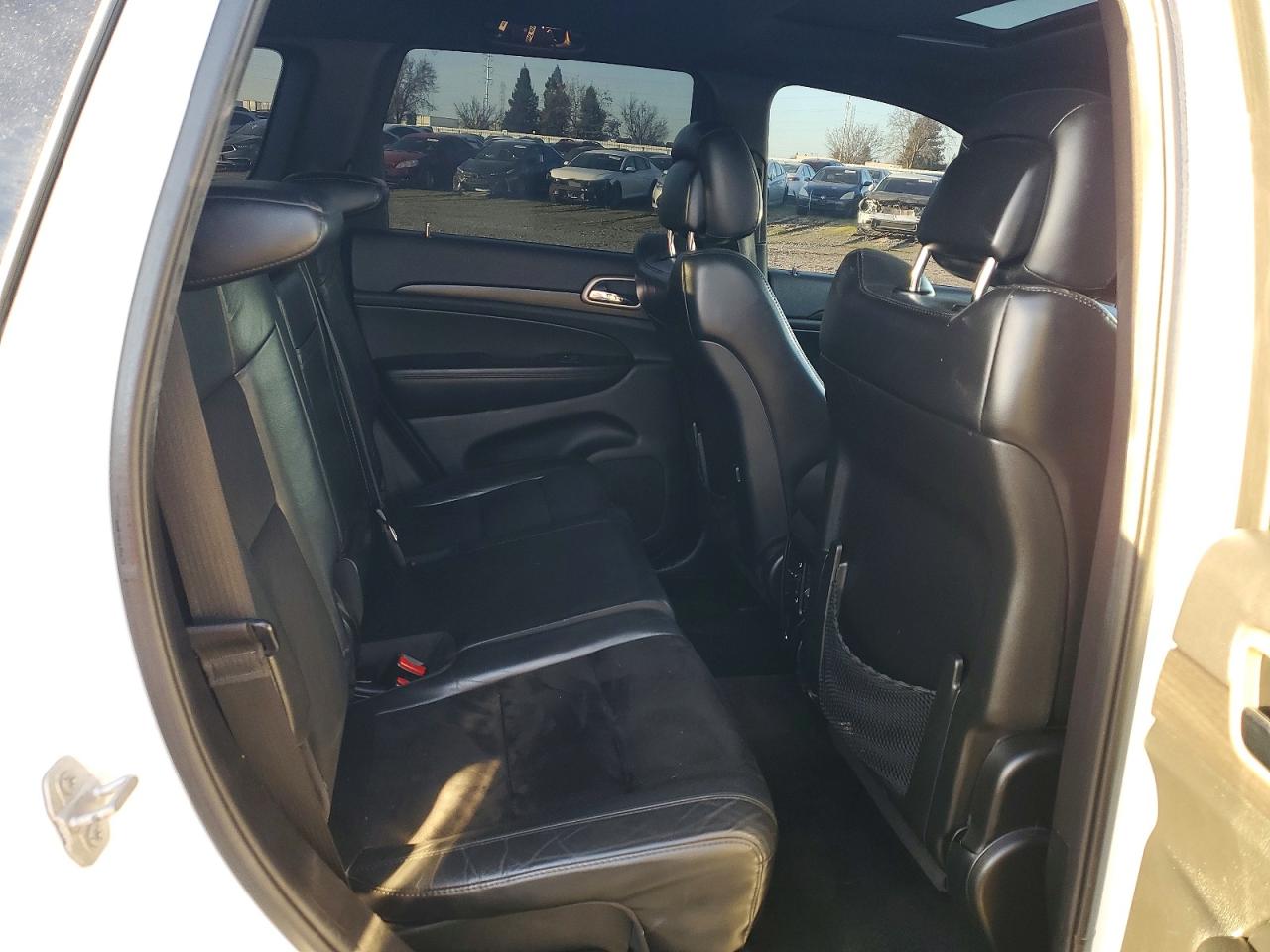 2015 JEEP GRAND CHEROKEE LAREDO photo 10
