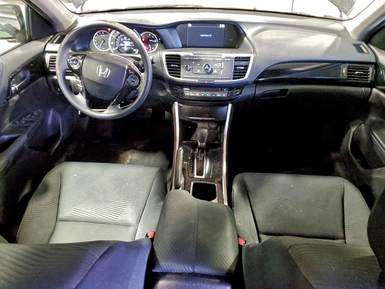 2016 HONDA ACCORD LX photo 8