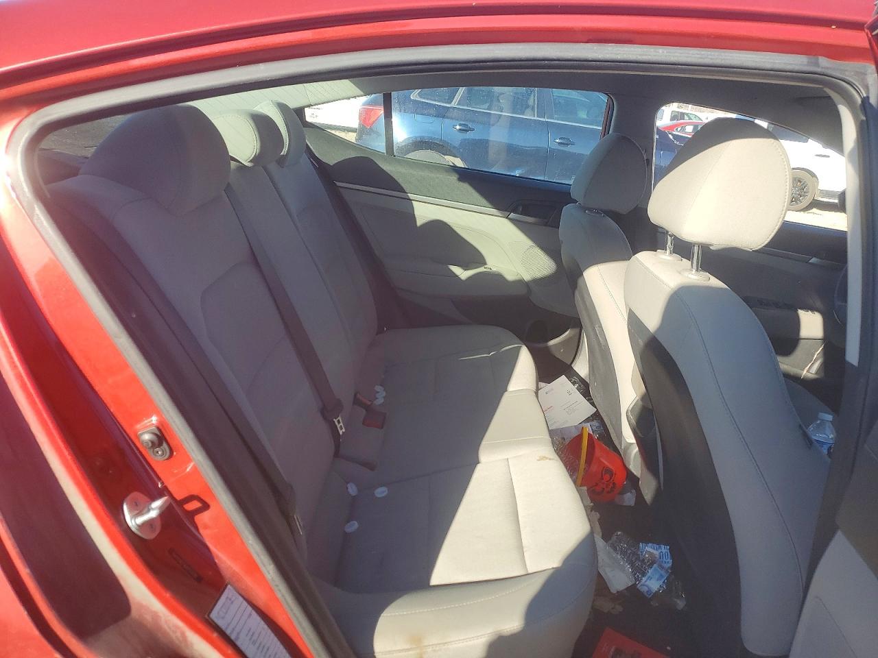 2017 HYUNDAI ELANTRA SE photo 10
