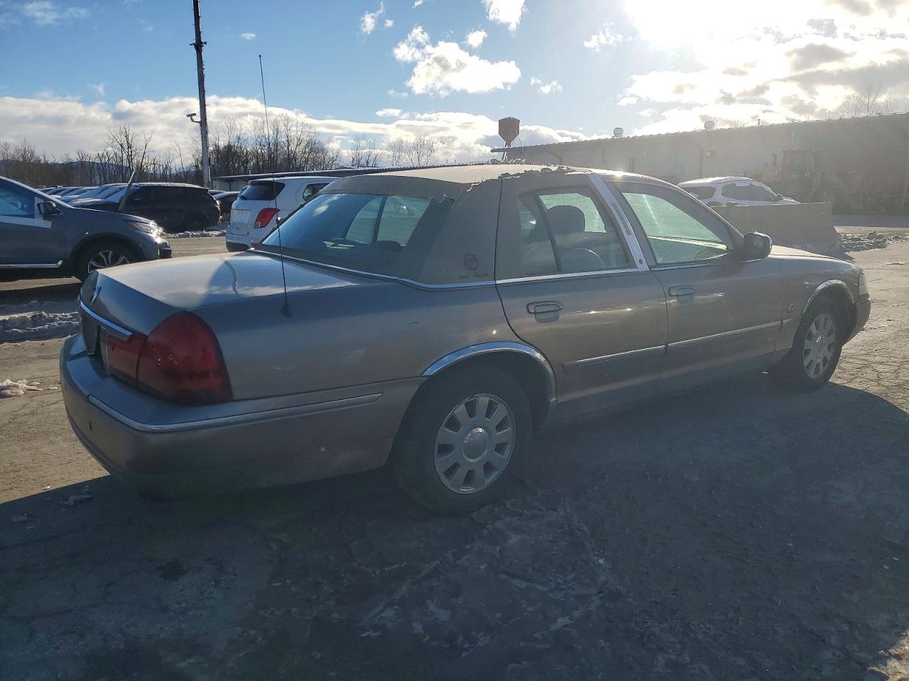 2005 MERCURY GRAND MARQUIS LS photo 3