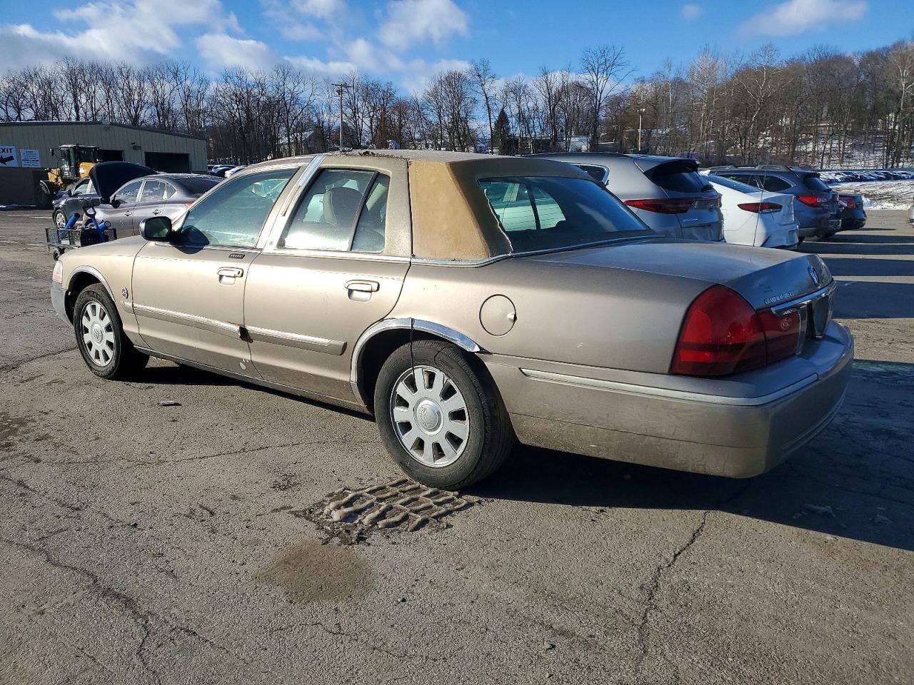 2005 MERCURY GRAND MARQUIS LS photo 2
