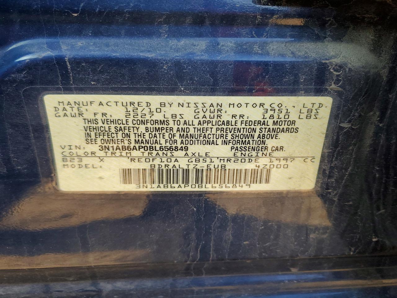 2011 NISSAN SENTRA 2.0 photo 23