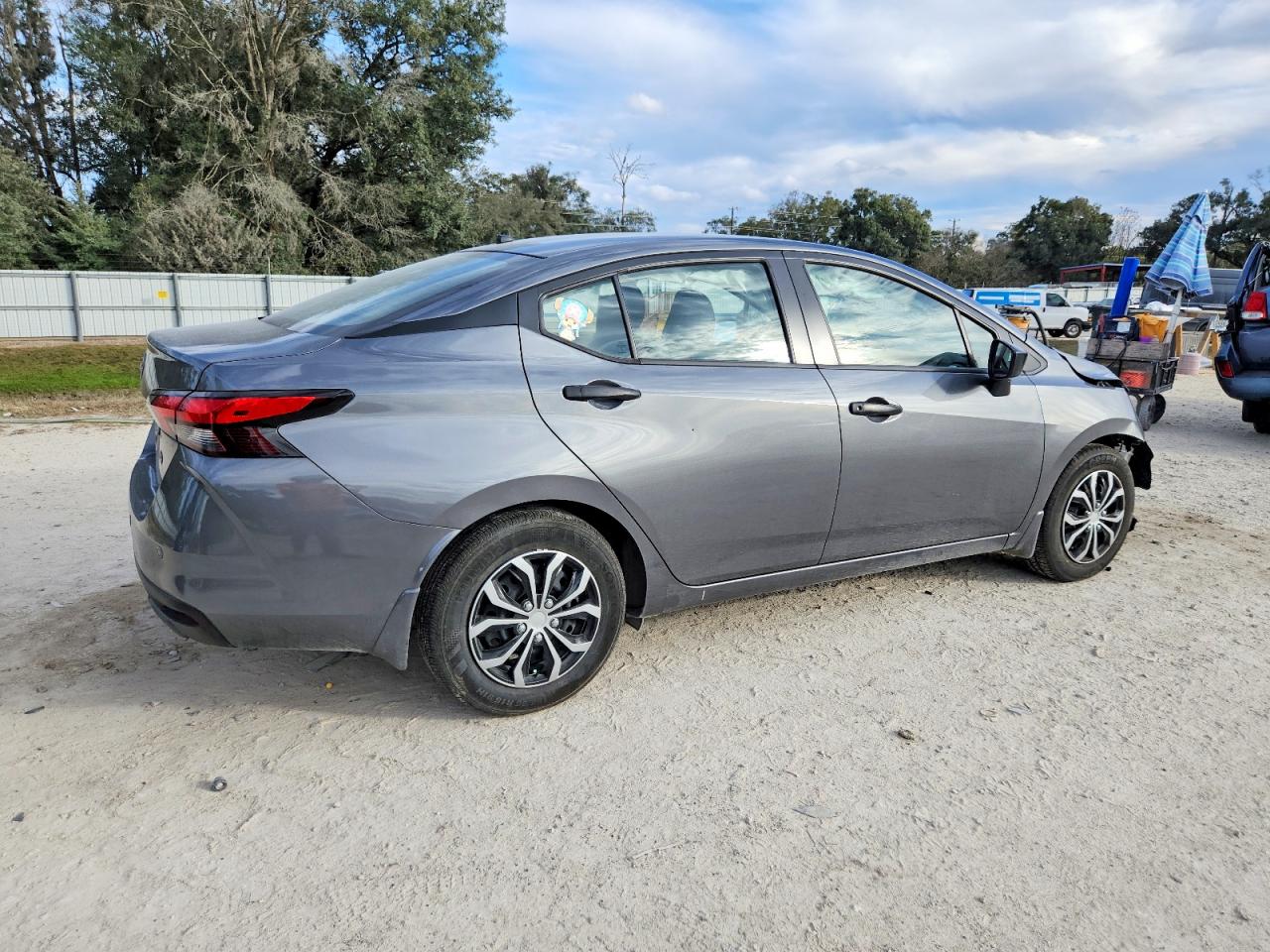 2024 NISSAN VERSA S photo 3
