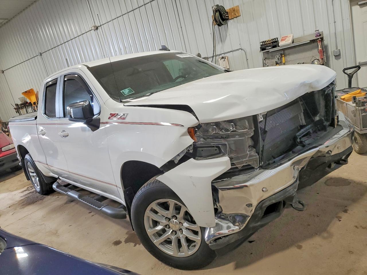 2020 CHEVROLET SILVERADO K1500 LT photo 10