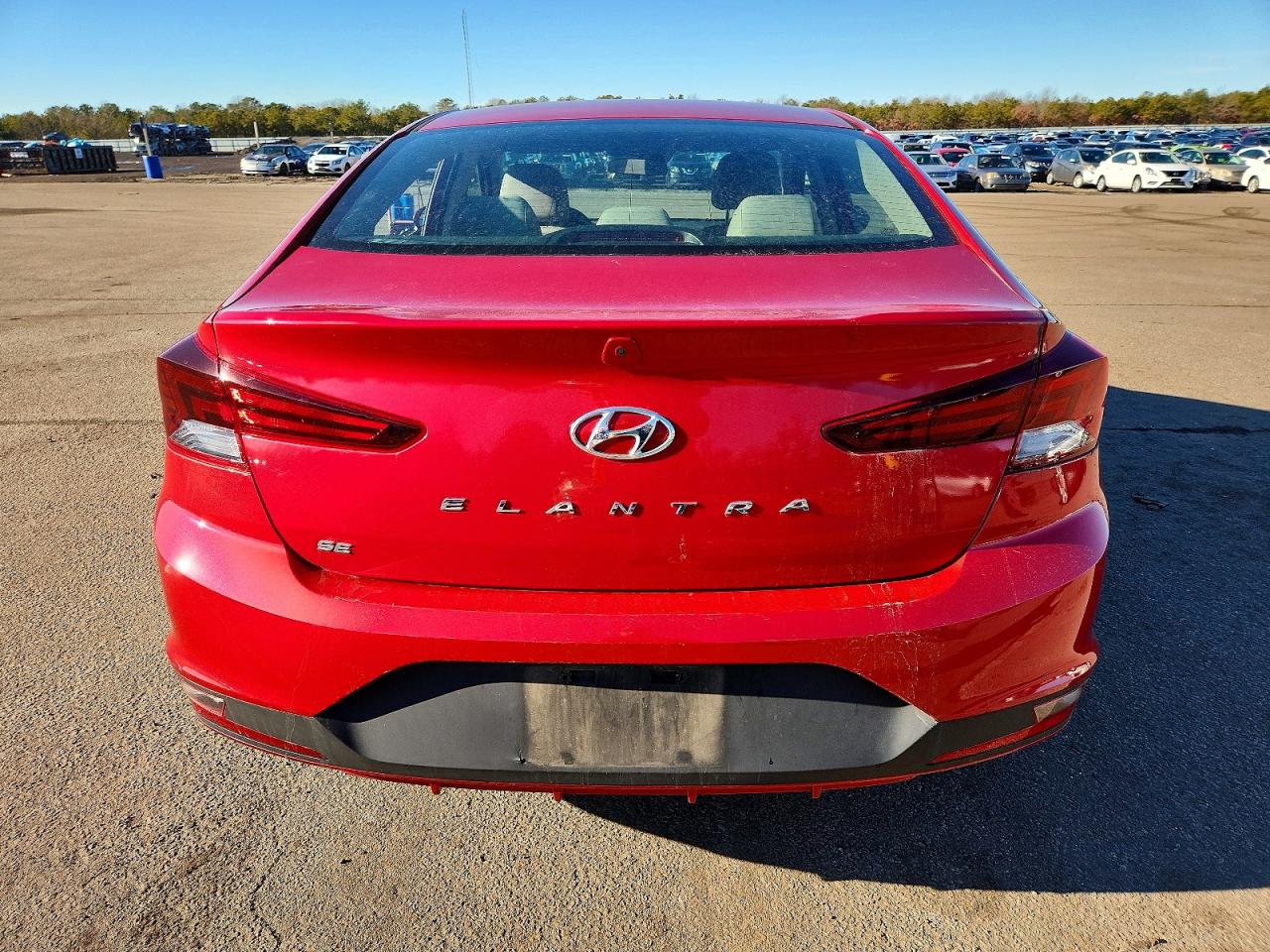 2020 HYUNDAI ELANTRA SE photo 6