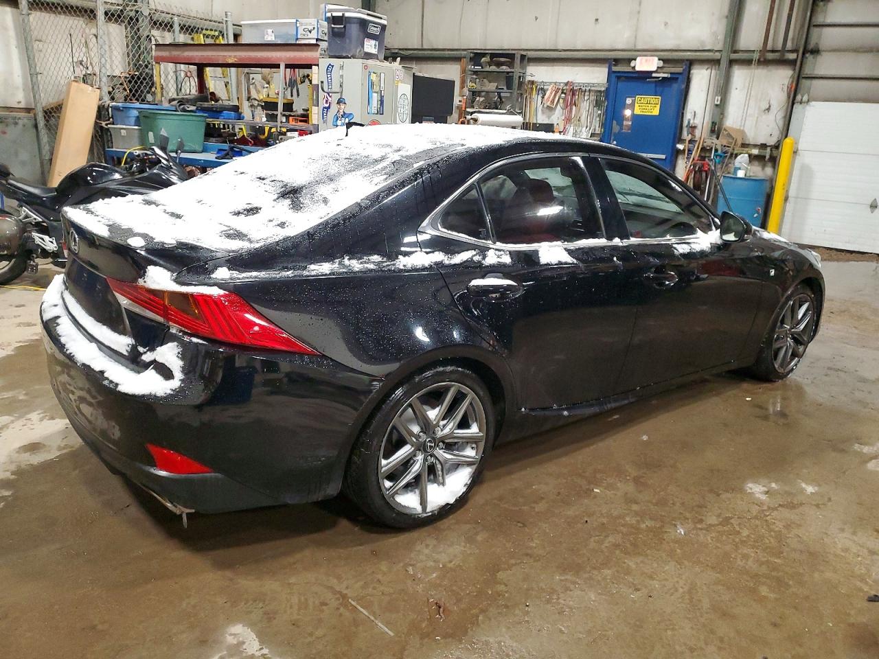 2017 LEXUS IS 300 photo 3