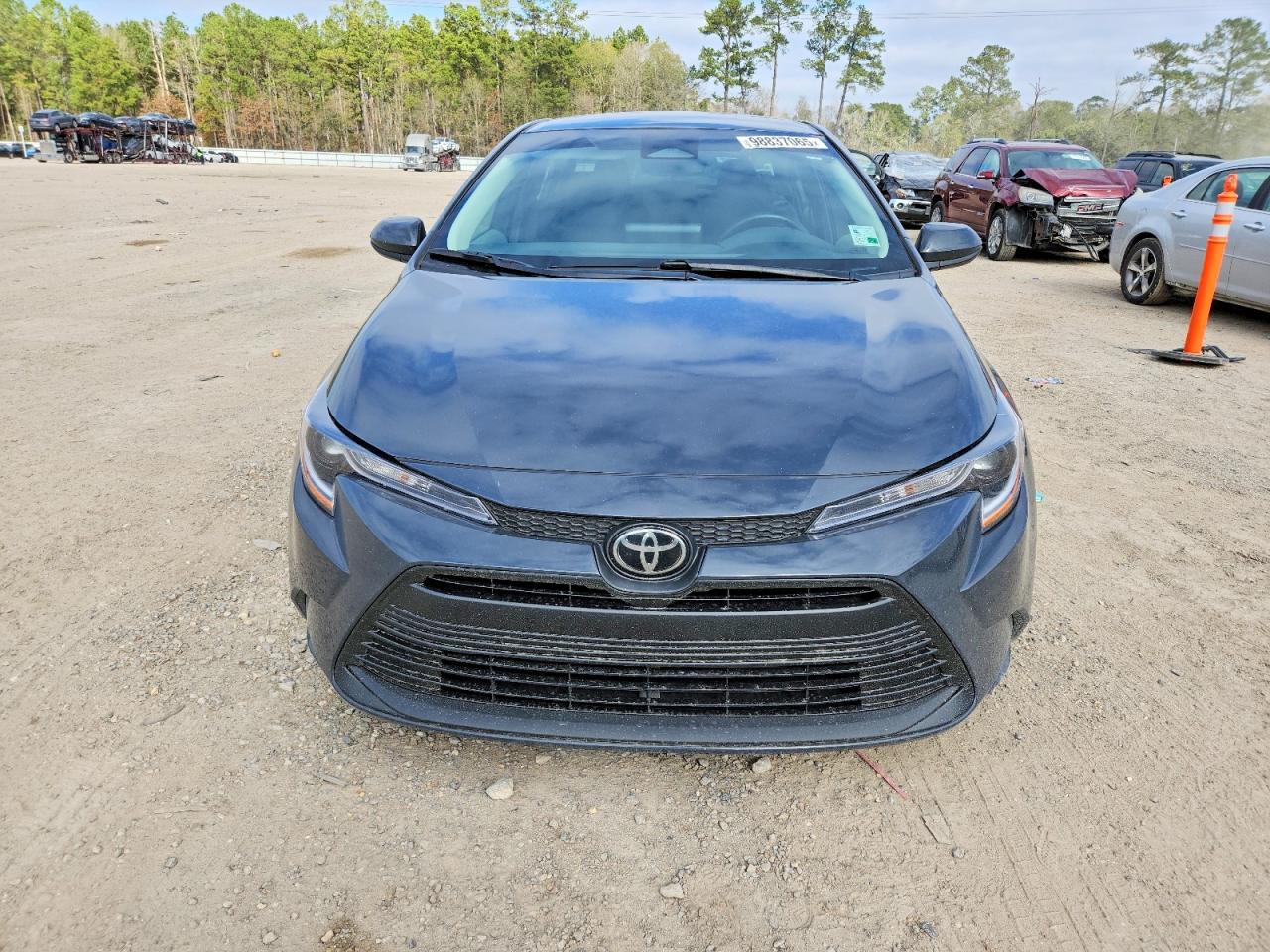 2025 TOYOTA COROLLA LE photo 5
