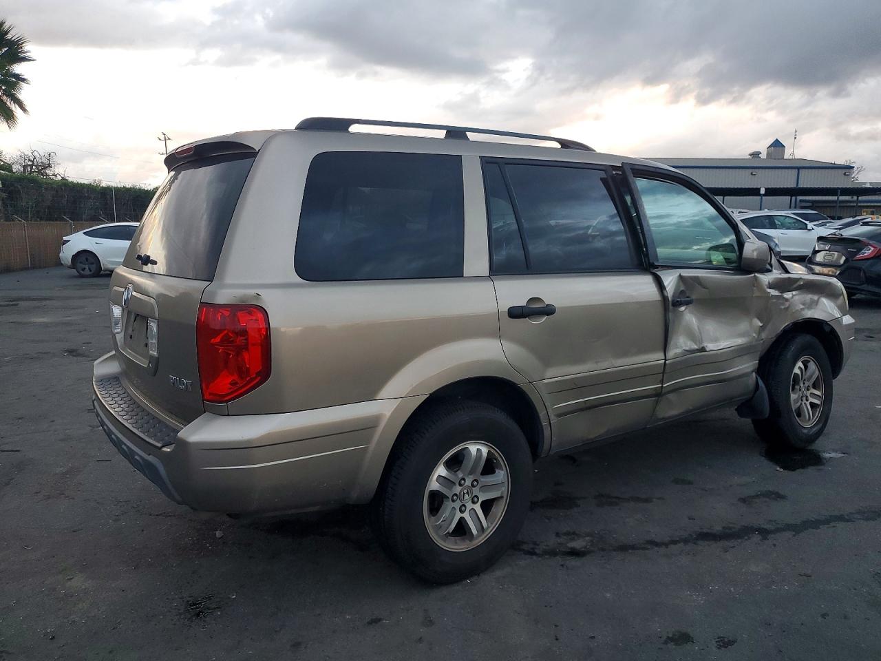 2005 HONDA PILOT EX photo 3