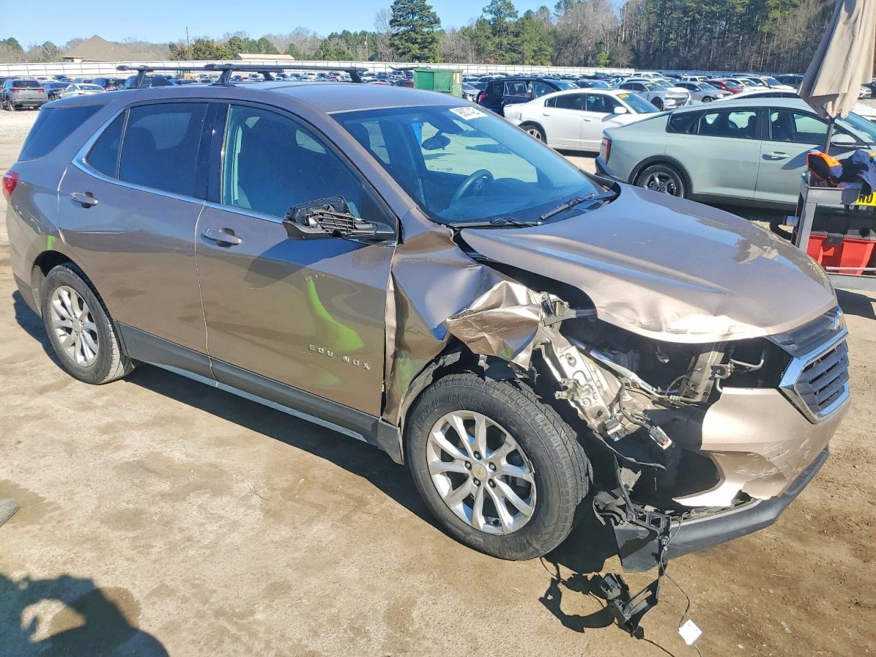 2018 CHEVROLET EQUINOX LT photo 4