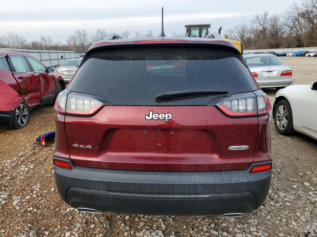 2021 JEEP CHEROKEE LATITUDE LUX photo 6