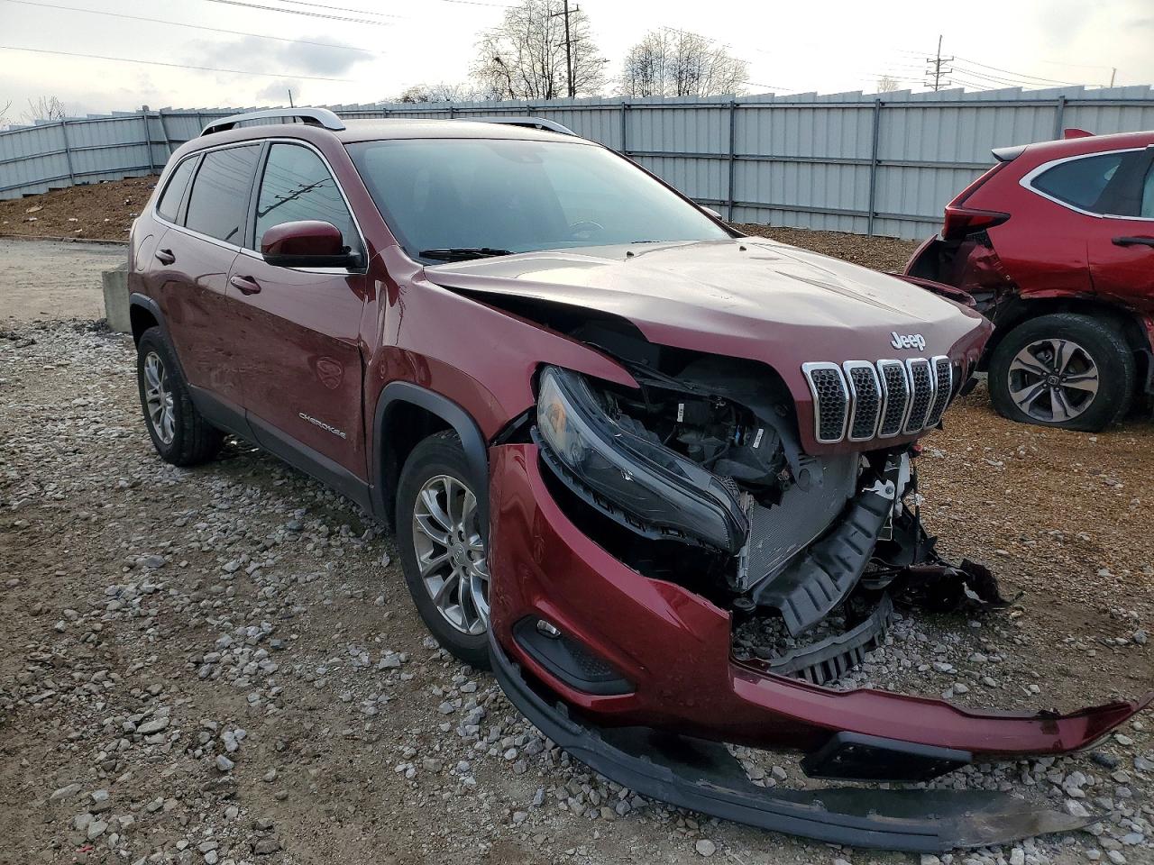 2021 JEEP CHEROKEE LATITUDE LUX photo 4