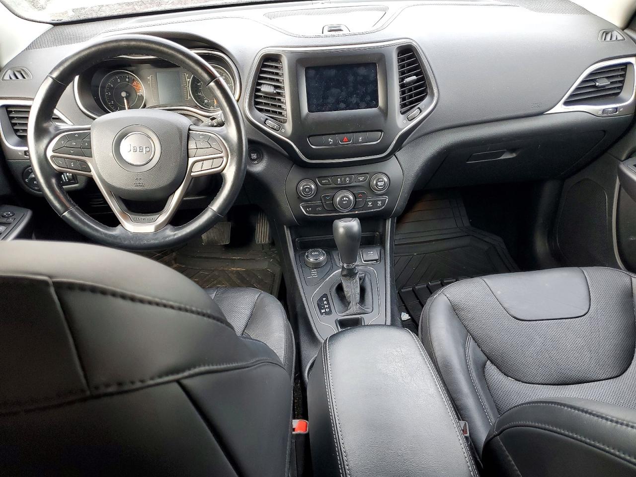 2021 JEEP CHEROKEE LATITUDE LUX photo 8