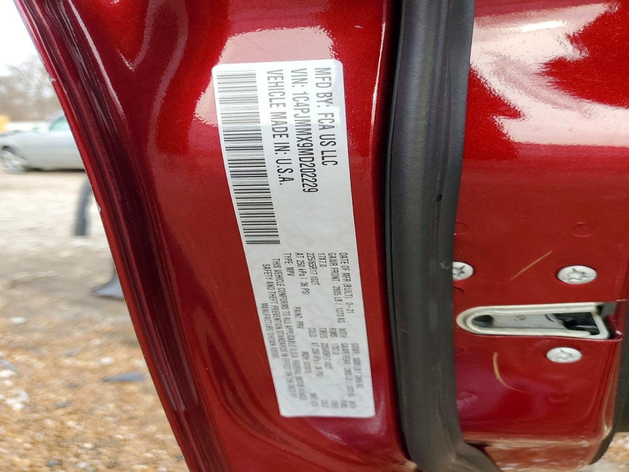 2021 JEEP CHEROKEE LATITUDE LUX photo 12