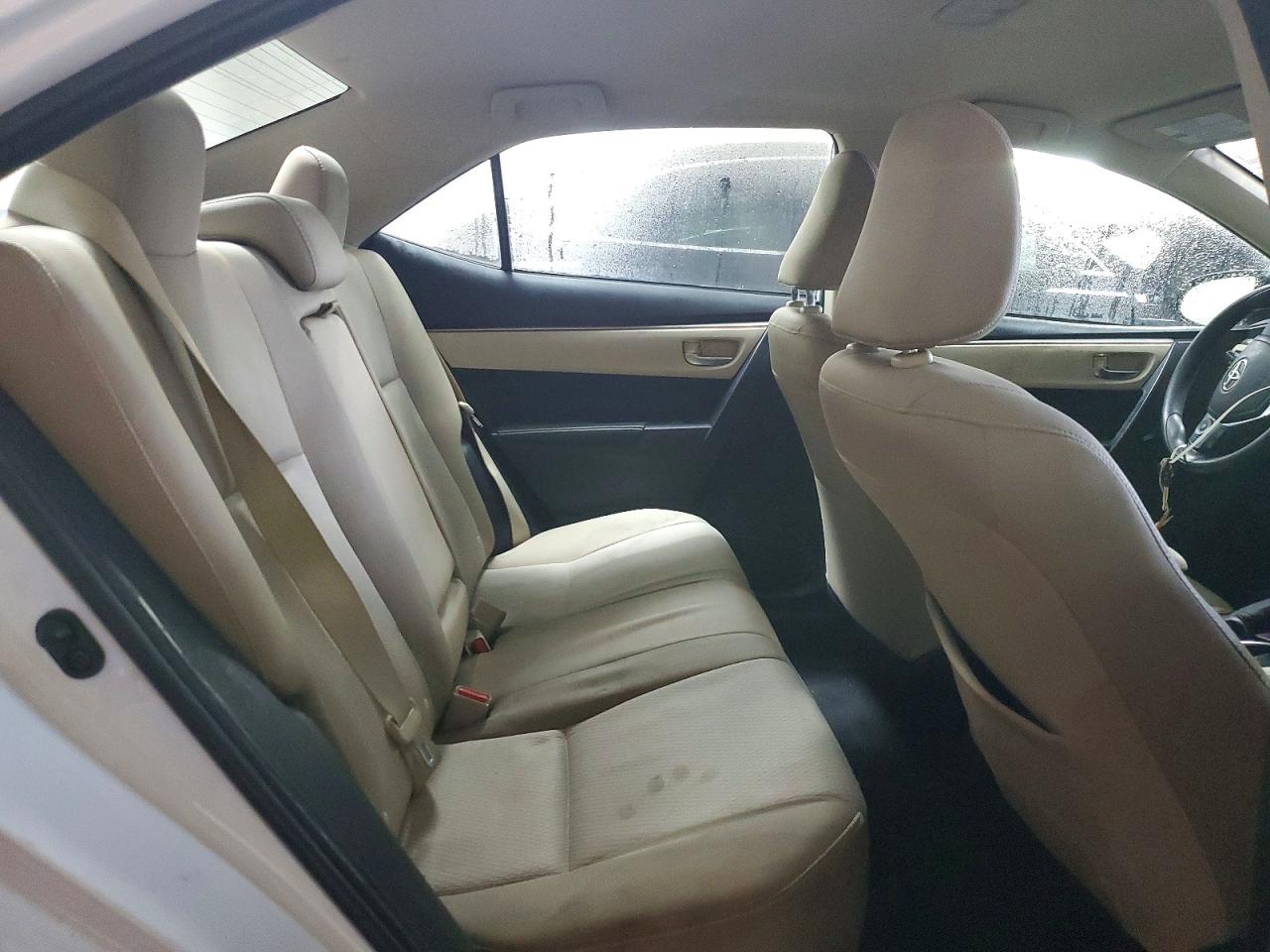 2016 TOYOTA COROLLA L photo 10