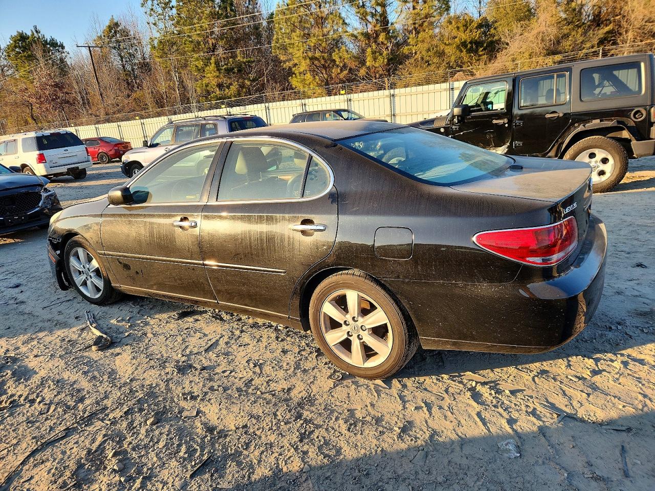 2005 LEXUS ES 330 photo 2