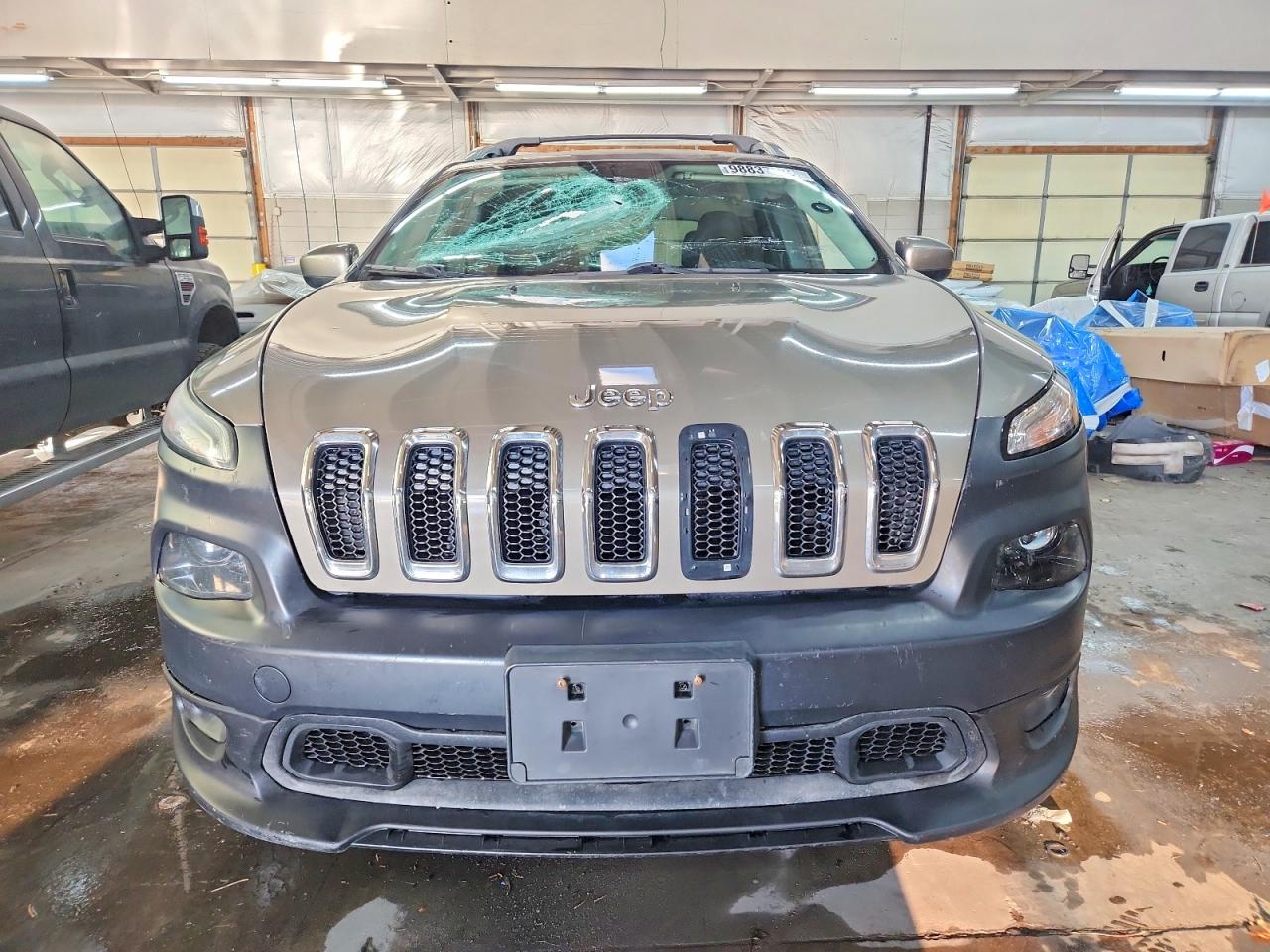 2016 JEEP CHEROKEE LATITUDE photo 5