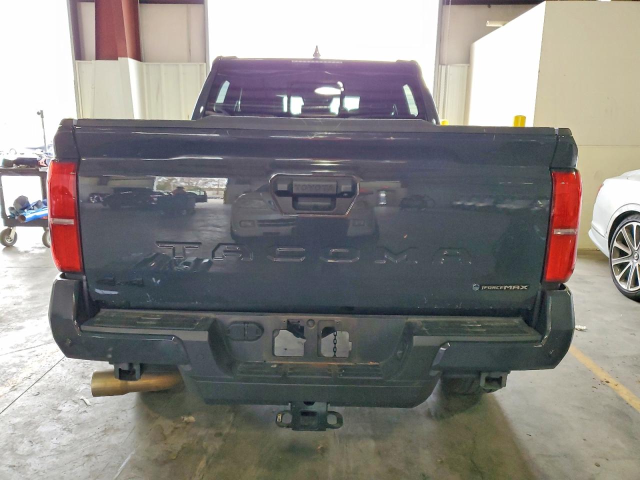 2024 TOYOTA TACOMA DOUBLE CAB photo 6