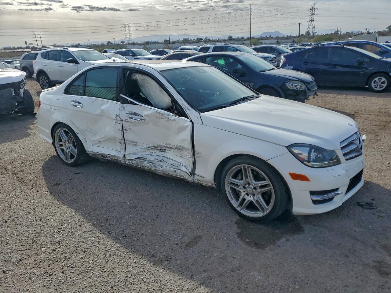 2013 MERCEDES-BENZ C 350 photo 4