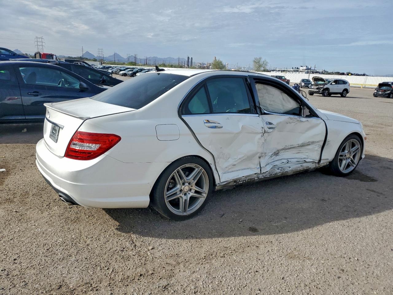 2013 MERCEDES-BENZ C 350 photo 3