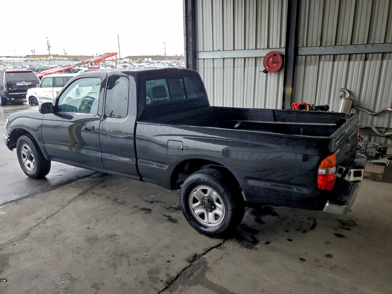 2001 TOYOTA TACOMA XTRACAB photo 2