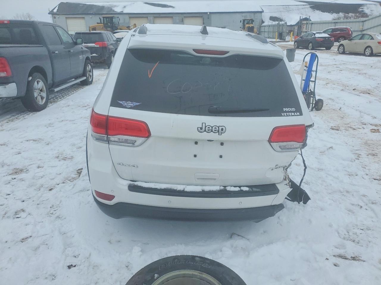2018 JEEP GRAND CHEROKEE LAREDO photo 6