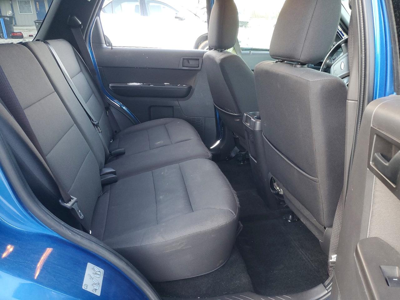 2012 FORD ESCAPE XLT photo 11