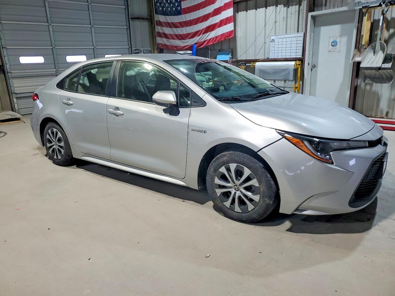 2020 TOYOTA COROLLA LE photo 4