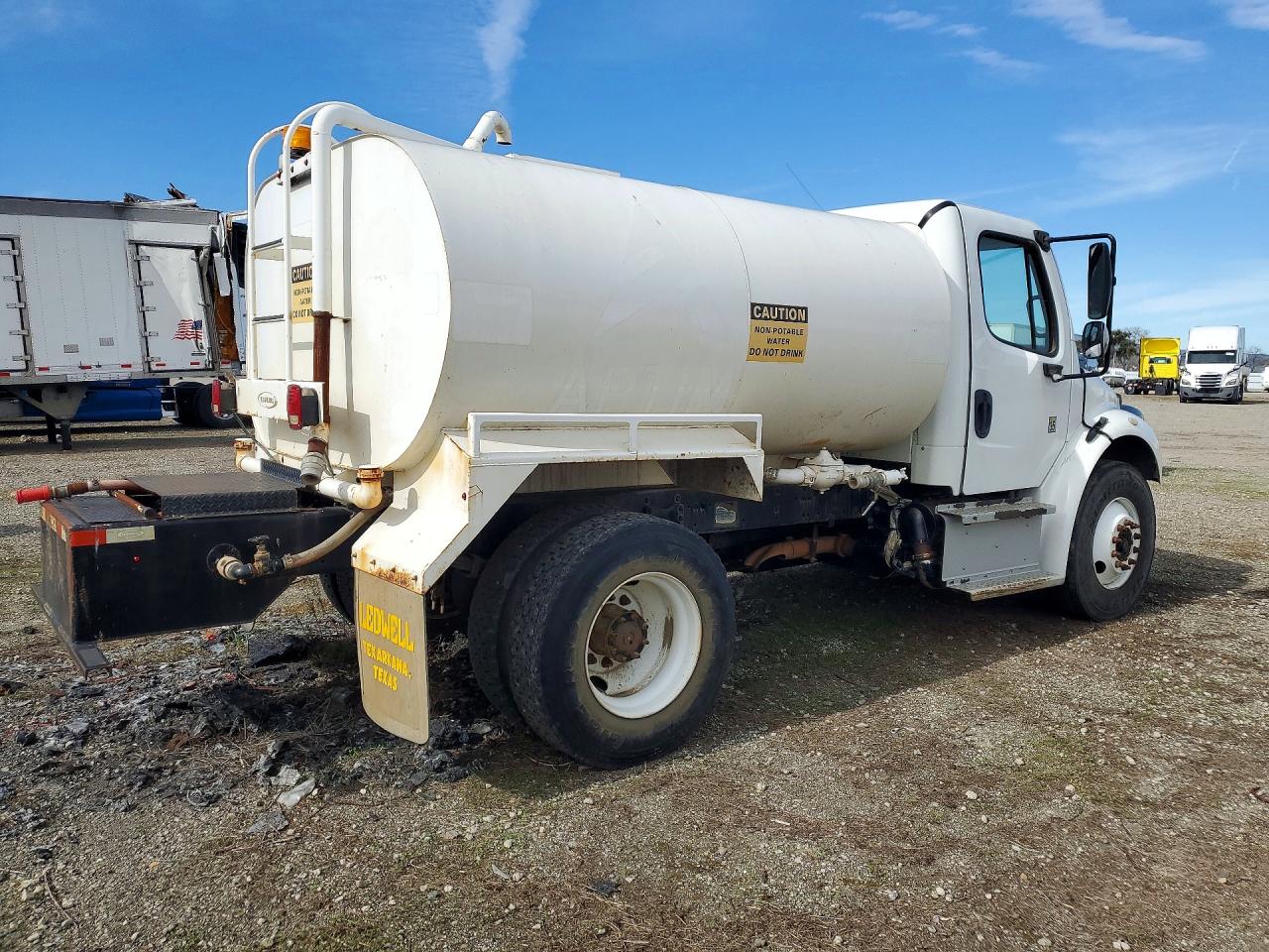 2016 FREIGHTLINER BUSINESS CLASS M2 TANK TRUCK photo 3